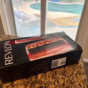 Revlon Radiance Heated Hair Rollers - Black and Red Vintage 90’s